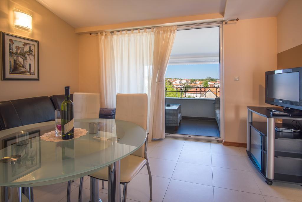 Villa Palma Malinska Exteriér fotografie