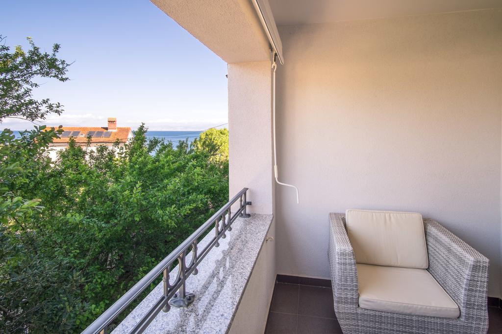 Villa Palma Malinska Exteriér fotografie